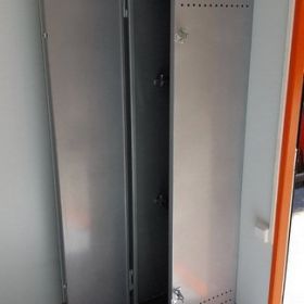  (1)